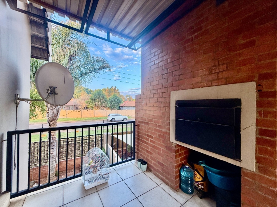 2 Bedroom Property for Sale in Melodie North West